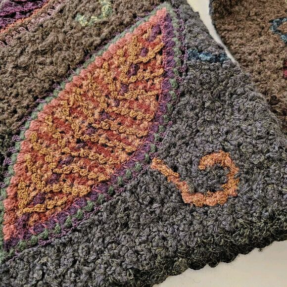 Peruvian Connection Vintage Alpaca Embroidered Autumn Leaf Handknit Sweater - Picture 6 of 10